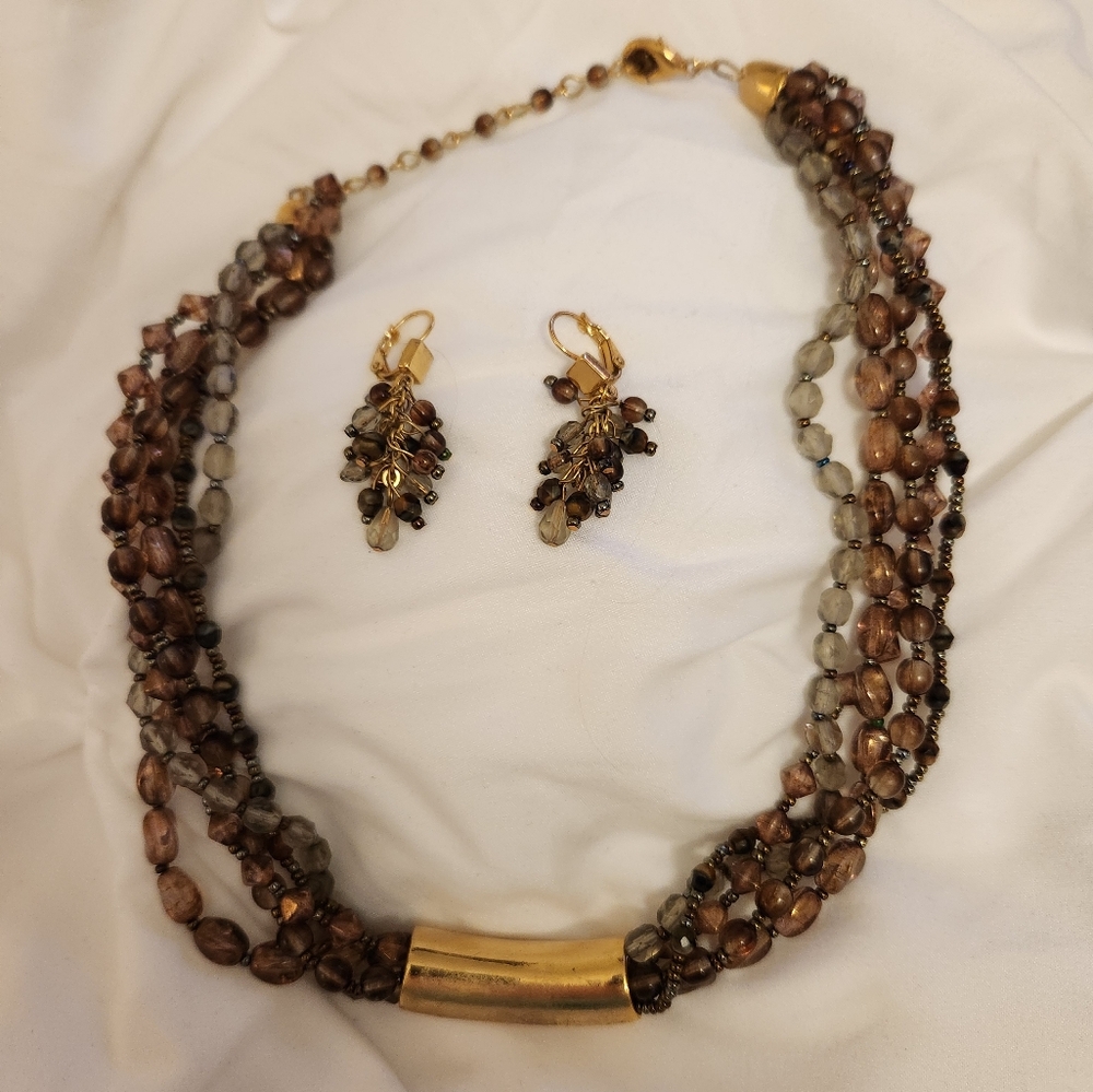 Talbots Amber and Gold Necklace and Earring Set
